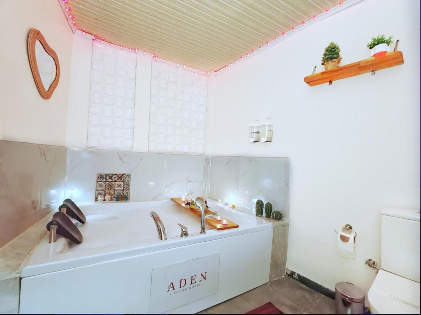 Aden Konak Hotel เอสเกซีเฮียร์ ภายนอก รูปภาพ